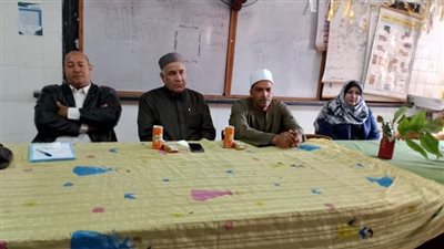 «مكارم الأخلاق» ندوة تثقيفية لطالبات مدرسة عبد المنعم رياض ببلبيس 