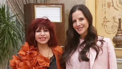 حرم رئيس صربيا تصل القاهرة لحضور قمة الاستثمار العربي الإفريقي 