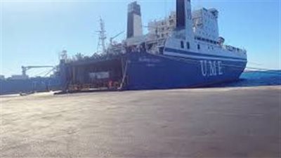 تداول  7000 طن مواد غذائية بموانئ البحر الأحمر 