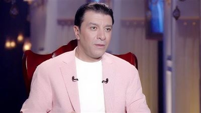 أول صورة للفنان مصطفى كامل من المستشفى.. نقيب الموسيقيين يكشف عن 