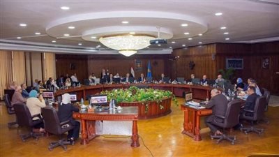 ترقية 22 عضواً بهيئة التدريس وتعيين 9 مدرسين بجامعة طنطا