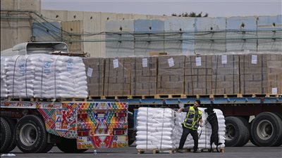  الرابطة الطبية الأوروبية: غزة تحتاج 650 شاحنة يوميا