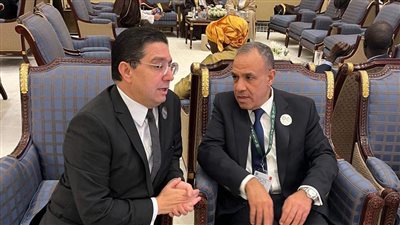 وزير الخارجية يبحث مع نظيره المغربي العلاقات الثنائية وأزمات المنطقة