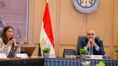 المالية: دراسة إصدار السندات للأفراد لتمكين المستثمرين