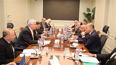 وزيرا العمل والتعليم العالي يعقدان اجتماعًا لبحث تطوير 