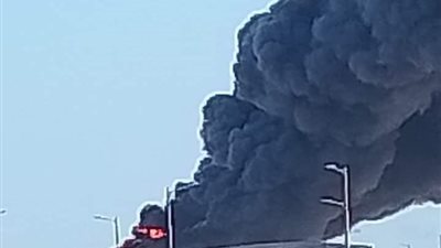 السيطرة علي حريق ثلاجة بالمنطقة الصناعية الثامنة بالمنوفية