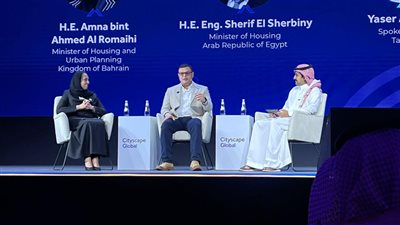 وزير الإسكان يعرض الفرص الاستثمارية المتاحة بالمدن في معرض سيتى سكيب بالرياض