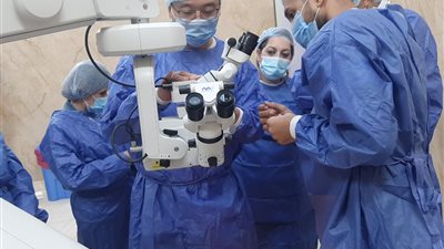 وصول ميكروسكوب جراحي بتكنولوجيا عالمية لـ« رمد أسيوط »