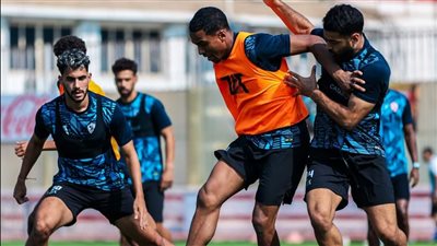 مران الزمالك.. جوميز يقود فقره تدريبات خططيه للاعبين 