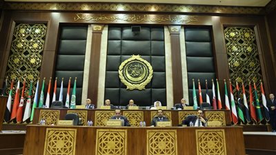 فلسطين تتسلم رئاسة الدورة رقم الـ 37  لمجلس وزراء النقل العرب 