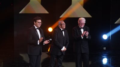 التفاصيل الكاملة لافتتاح الدورة 45 لمهرجان القاهرة السينمائي ودعم القضية الفلسطينية ولبنان