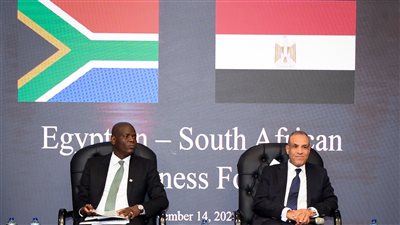 وزيرا خارجية مصر وجنوب أفريقيا يشاركان في منتدى الأعمال المشترك للبلدين