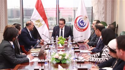 وزير الصحة يبحث مع وفد شركة جلاسكو سبل التعاون في القطاع الصحي