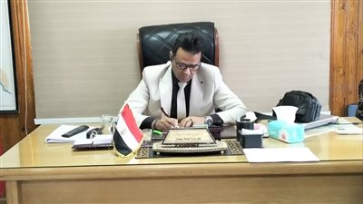 ضبط 74 ألف عبوة مياه غازية وعصائر فاسدة في حملات بسوهاج 