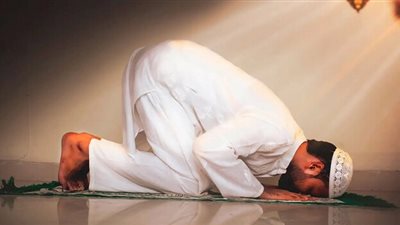 لو بصلي ونسيت أنا في الركعة الكام.. أعمل إيه؟