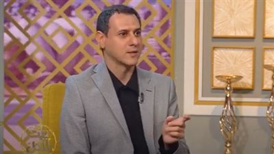 أستاذ تاريخ يكشف عن أصل كلمة مصر (فيديو)