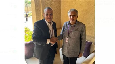 وزير الخارجية يلتقي نظيره الباكستاني ويؤكدان على توسيع التجارة والاستثمار والسياحة