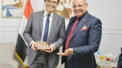 محافظ جنوب سيناء يستقبل وزير الثقافة بشرم الشيخ