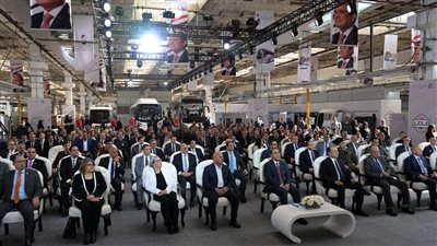 رئيس جامعة حلوان يشهد انطلاقة تاريخية بشركة النصر لصناعة السيارات