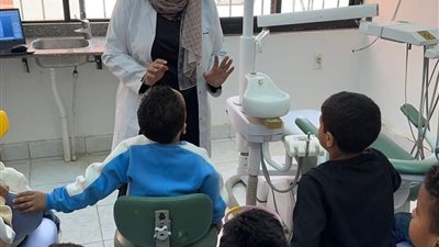 كلية طب الأسنان بجامعة قناة السويس تختتم فعاليات الأسبوع البيئي 