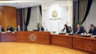 رئيس الوزراء يترأس اجتماع المجموعة الوزارية الاقتصادية