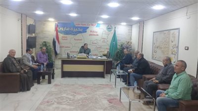 مشاكل المواطنين فى لقاء رئيس مركز ومدينة سنورس مع لجنة الوفد بالمركز 