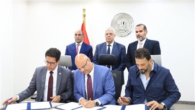 وزير التعليم العالي يشهد توقيع بروتوكول تعاون مشترك بين جامعة بنها