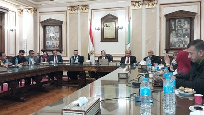رئيس جامعة القاهرة: تدشين كارت ذكي لكل طالب 