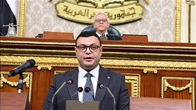 وزير الإسكان: طرحنا 8521 قطعة أرض بـ20 مدينة جديدة