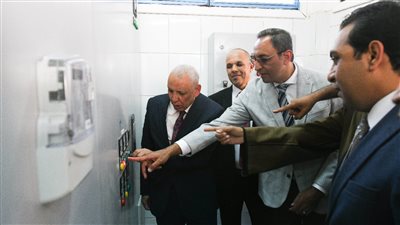 تشغيل محطة الصرف 2 بمركز قفط جنوب قنا 