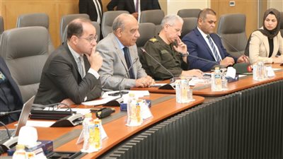 وزير الكهرباء يبحث مع المدير التنفيذي لهيئة الدولة للطاقة النووية الروسية