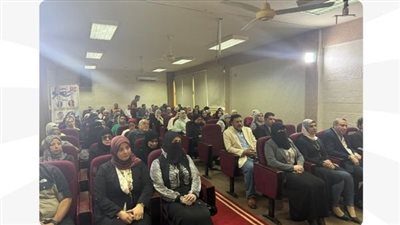 وزارة العمل تنظم ندوة لنشر السلامة والصحة المهنية بالدقهلية