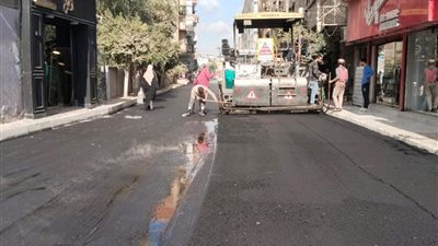 مديرية الطرق والنقل تبدأ في فرد الطبقة الأسفلتية بالتل الكبير 