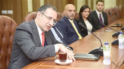 (شركات وأدوية)