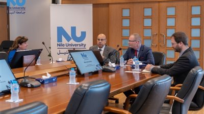 جامعة النيل تستقبل سفير التشيك لدى مصر 