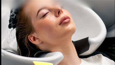 احذرِ .. غسل الشعر في صالون التجميل قد يكلفك حياتك 