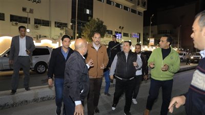 محافظ سوهاج يتابع مستوى الخدمات المقدمة للمواطنين