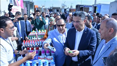 كارت الخدمات الموحد.. هل يلغي بطاقة التموين؟ 