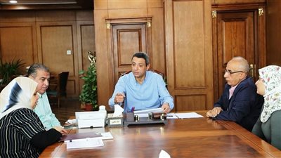 تشكيل لجنة لإدارة وتنظيم الإعلانات بمحافظة السويس