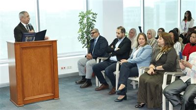 رئيس الأكاديمية العربية يشهد انطلاق فعاليات النسخة الأولى لمنتدى كلية الفنون والتصميم