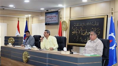 إقامة أسواق بالأحياء السويس الخمسة لتوفير السلع الغذائية بأسعار مخفضة