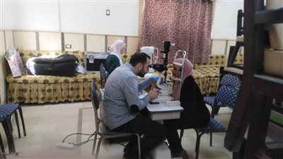 فحص  150  مريض فى قافلة الرمد المجانية لمؤسسة حياة آمنة برأس غارب