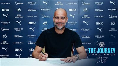 مانشستر سيتي يمدد عقد بيب جوارديولا رسميًا 