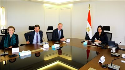 المشاط تستقبل وفد الاتحاد الأوروبي لمناقشة تفعيل آلية ضمانات استثمار 1.8 مليار يورو