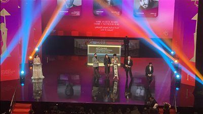 داهومي يحصد جائزة أفضل فيلم إفريقي طويل بختام القاهرة السينمائي 