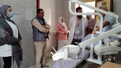 نقل طبيب ورئيسة التمريض.. مجازاة فريق الإشراف الطبي بمركز الفيوم 