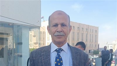 محامي الشاب المصفوع: 