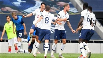 إدارة توتنهام تتمسك بالاسترالي بوستيكجلو رغم الخسارة من ليستر 