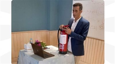 وزارة العمل تنظم ندوة تثقيفية تحت شعار 