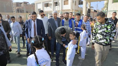 اجتماع موسع لمديري الإدارات التعليمية استعدادًا لامتحانات نصف العام بسوهاج